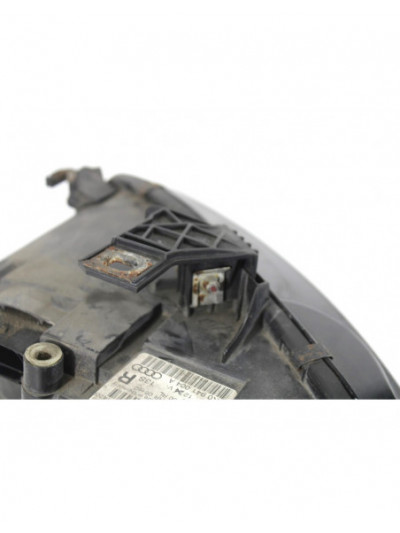 Faro derecho AUDI A4 BER. Básico 2008