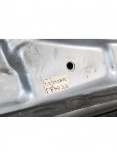 Capo TOYOTA COROLLA VERSO 2.0 D-4D Sol 2005