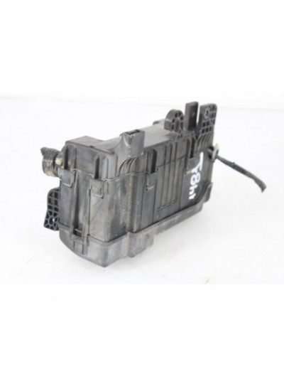 Recambio de caja reles / fusibles para toyota aygo (kgb/wnb) 1.0 cat referencia OEM IAM 1481