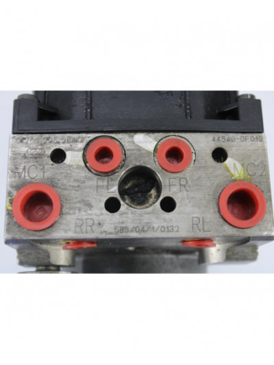Recambio de abs para toyota corolla verso (r1) 2.0 d-4d sol referencia OEM IAM 445400F010