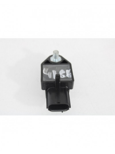 Recambio de sensor impacto para toyota corolla verso (r1) 2.0 d-4d sol referencia OEM IAM 89831050103