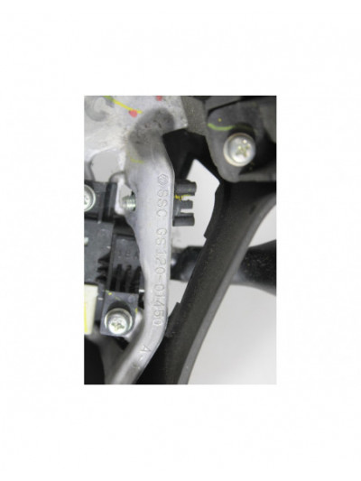 Recambio de volante para toyota corolla verso (r1) 2.0 d-4d sol referencia OEM IAM GS12001450