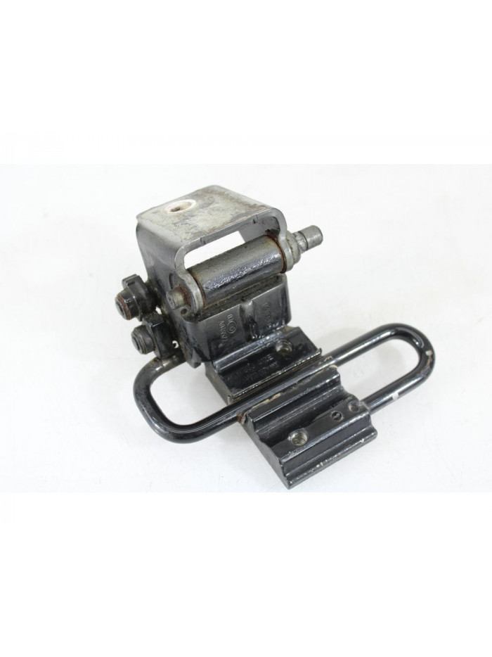 Bisagra puerta trasera derecha AUDI A4 BERLINA 2.0 TDI 2004