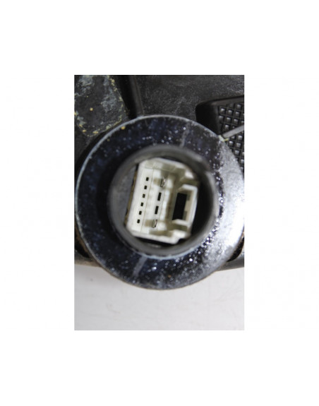 Recambio de cerradura puerta delantera derecha para toyota corolla verso (r1) 2.0 d-4d sol referencia OEM IAM 4186D.D