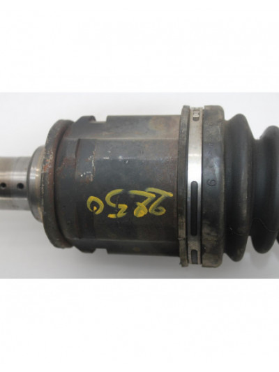 Transmision delantera izquierda TOYOTA RAV 4 2.0 Turbodiesel CAT 2005