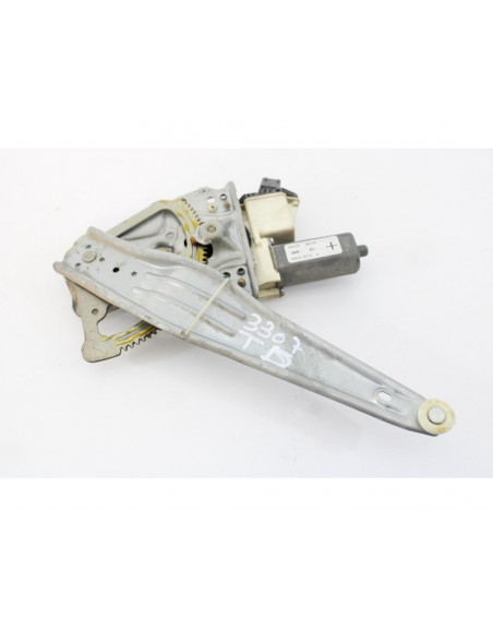 Recambio de elevalunas trasero derecho para toyota avensis berlina (t25) 2.2 d-4d cat referencia OEM IAM 6983005100