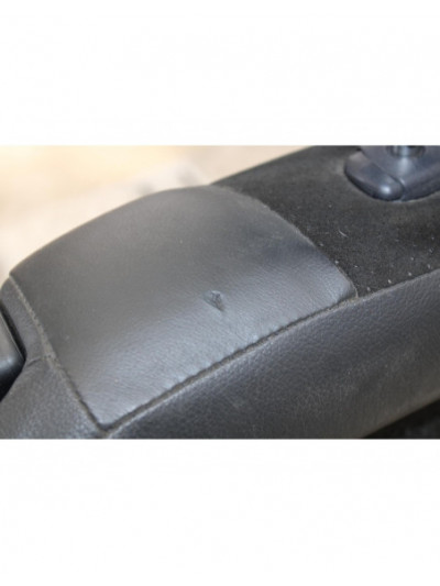 Recambio de asientos trasero izquierdo para toyota rav 4 (a3) active referencia OEM IAM 3735T.I.PIELNEGRO