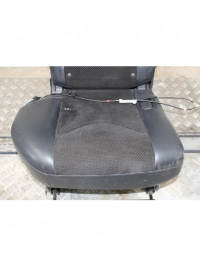 Recambio de asiento trasero derecho para toyota rav 4 (a3) active referencia OEM IAM 3735PIEL