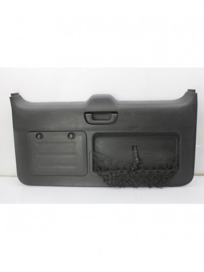 Recambio de guarnecido porton trasero para toyota land cruiser (j12) 3.0 d4-d vxl referencia OEM IAM 6478060310