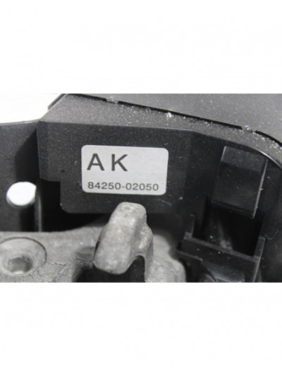 Recambio de volante para toyota auris (_e15_) 1.4 d-4d (nde150_) referencia OEM IAM 8425002050