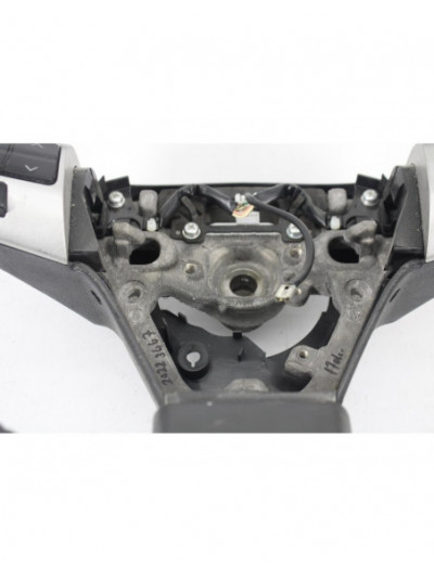 Recambio de volante para toyota auris (_e15_) 1.4 d-4d (nde150_) referencia OEM IAM 8425002050