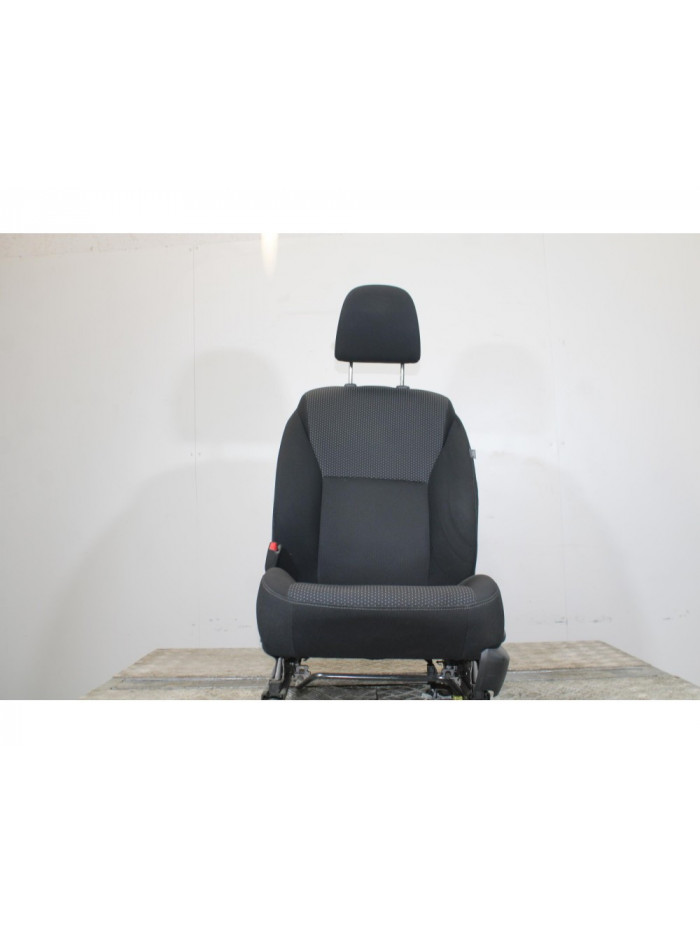 Recambio de asiento delantero izquierdo para toyota auris (_e15_) 1.4 d-4d (nde150_) referencia OEM IAM 4464DI