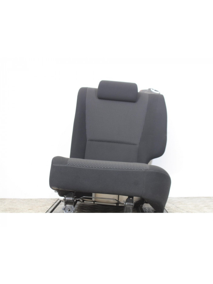 Recambio de asiento trasero medio para toyota auris (_e15_) 1.4 d-4d (nde150_) referencia OEM IAM 4464TI