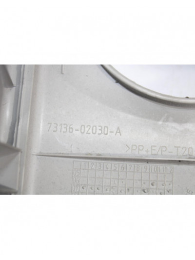 Recambio de guarnecido pilar b para toyota auris (_e15_) 1.4 d-4d (nde150_) referencia OEM IAM 7313602030A