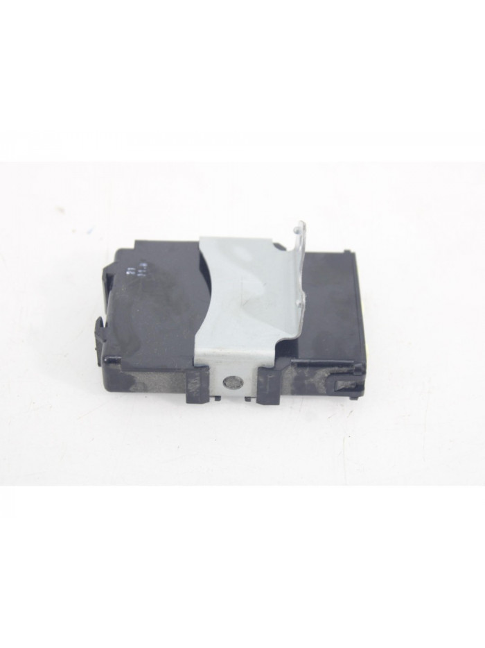 Centralita confort TOYOTA AURIS 1.4 D-4D 2012