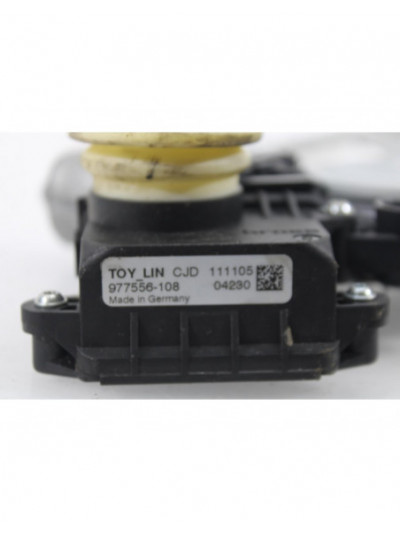 Recambio de elevalunas delantero derecho para toyota auris (_e15_) 1.4 d-4d (nde150_) referencia OEM IAM 977556108