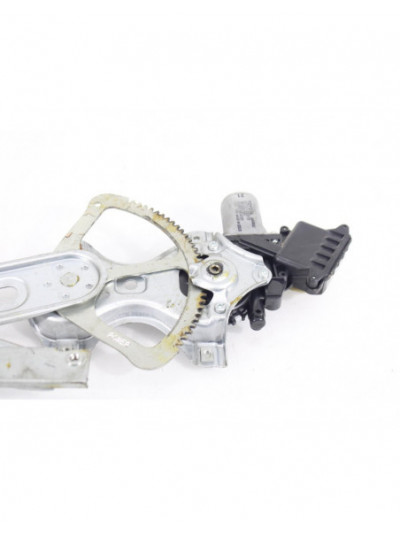 Recambio de elevalunas delantero derecho para toyota auris (_e15_) 1.4 d-4d (nde150_) referencia OEM IAM 977556108