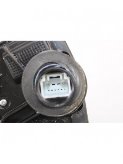 Recambio de cerradura puerta delantera derecha para toyota auris (_e15_) 1.4 d-4d (nde150_) referencia OEM IAM 4464DD