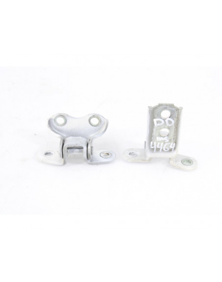 Recambio de bisagra puerta delantera derecha para toyota auris (_e15_) 1.4 d-4d (nde150_) referencia OEM IAM 4464DD