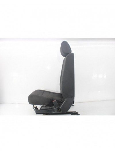 Recambio de asiento trasero derecho para toyota corolla verso (r1) 2.2 d-4d luna referencia OEM IAM T.D.TELAOSCURA