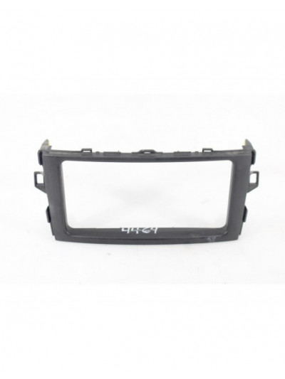 Recambio de moldura salpicadero para toyota auris (_e15_) 1.4 d-4d (nde150_) referencia OEM IAM 5540502350