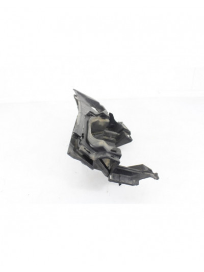 Recambio de moldura izq. luna delantera para toyota auris (_e15_) 1.4 d-4d (nde150_) referencia OEM IAM 5578202130