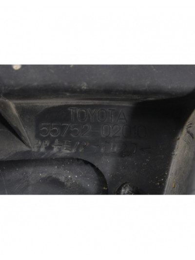 Recambio de moldura izq. luna delantera para toyota auris (_e15_) 1.4 d-4d (nde150_) referencia OEM IAM 5578202130