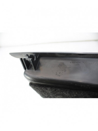 Recambio de guantera para toyota corolla verso (r1) 2.2 d-4d luna referencia OEM IAM 555510F010