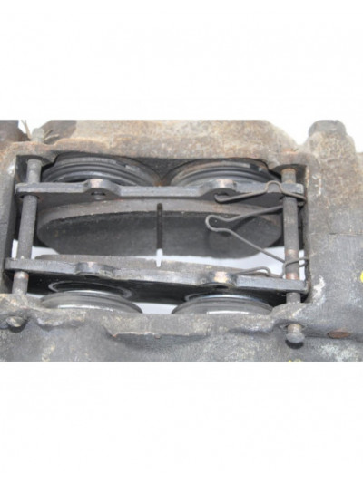 Recambio de pinza freno delantera izquierda para toyota land cruiser (j12) 3.0 d4-d vxl referencia OEM IAM