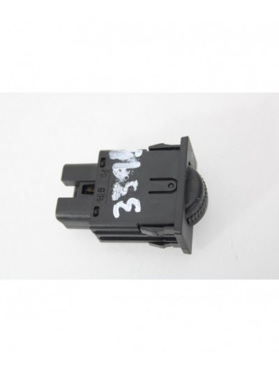 Recambio de interruptor para toyota corolla verso (r1) 2.2 d-4d luna referencia OEM IAM 8415202021