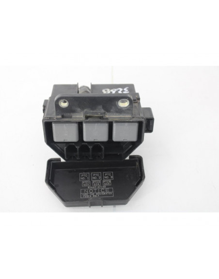 Recambio de caja reles / fusibles para toyota land cruiser (j12) 3.0 d4-d vx referencia OEM IAM PEQ.