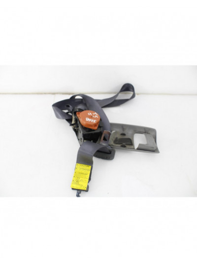 Recambio de cinturon 3ª fila para toyota land cruiser (j12) 3.0 d4-d vx referencia OEM IAM TECHO.